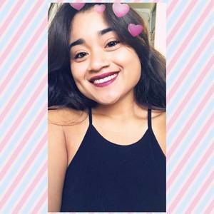 Meet your Posher, Nora