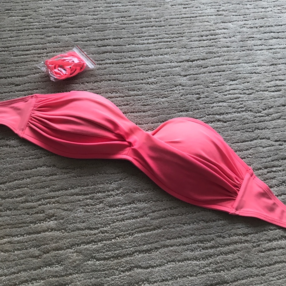 Body Glove Coral Strapless Top