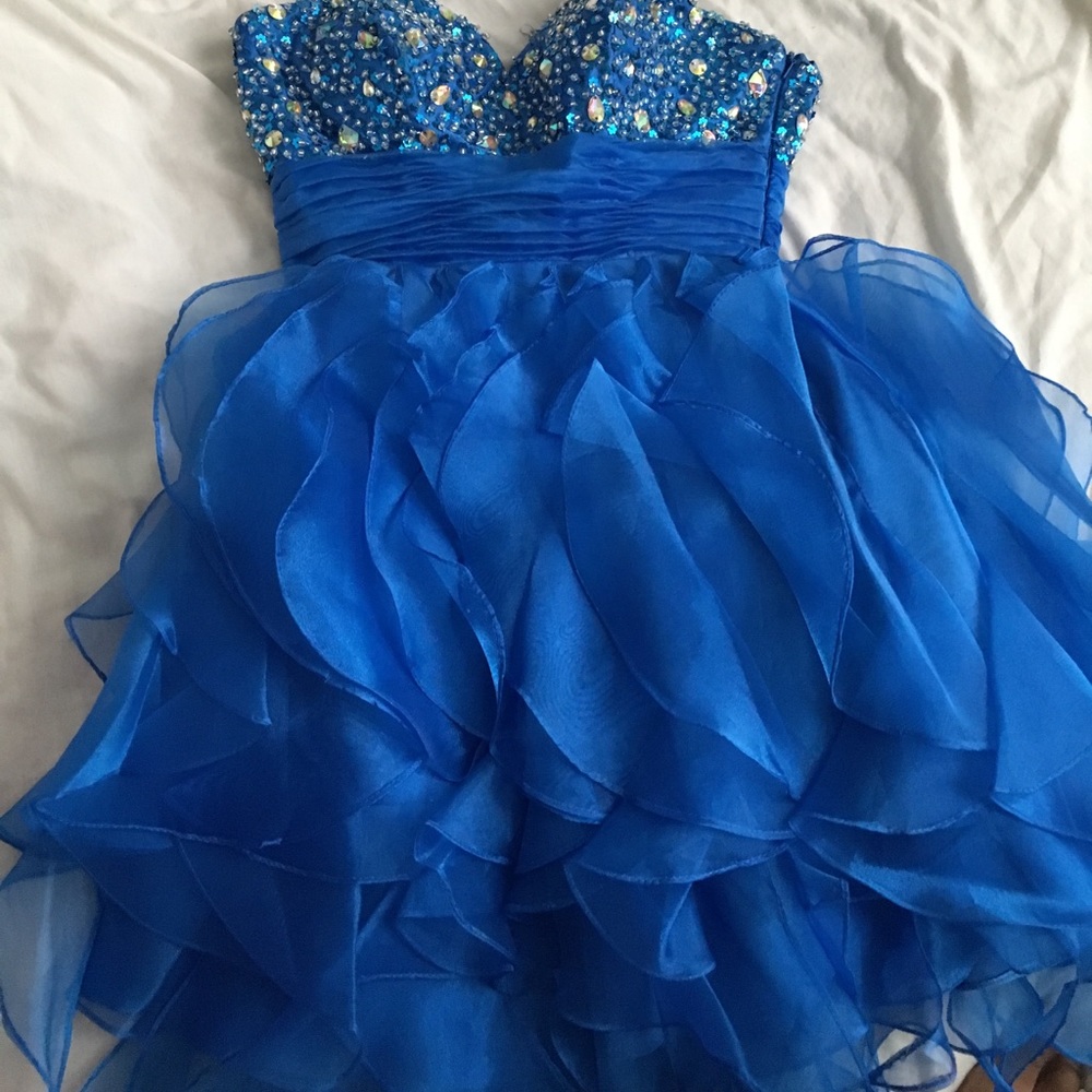 Mid prom dress