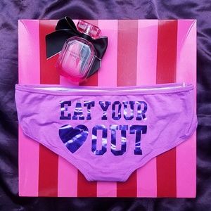 VS Pink Extra Low-rise Hipster Panty