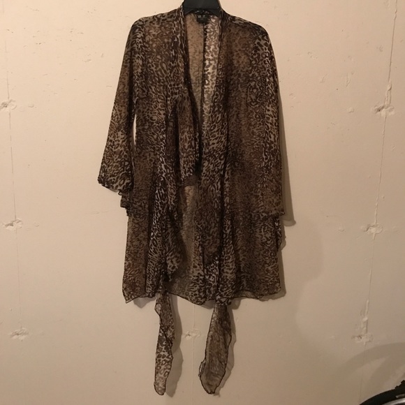 Yikes Beach Flowy Leopard Coverup - Picture 4 of 5