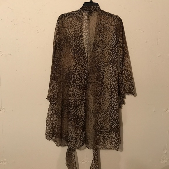 Yikes Beach Flowy Leopard Coverup - Picture 5 of 5
