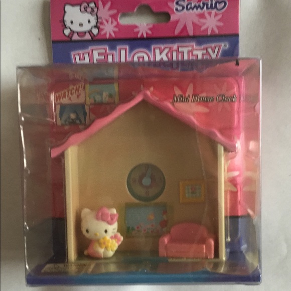 hello kitty mini house