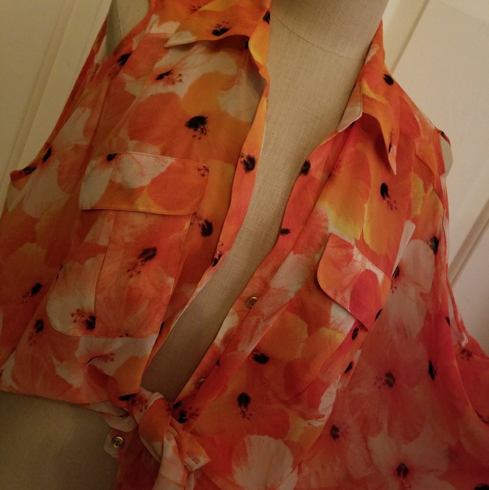 XOXO Cold Shoulder Top