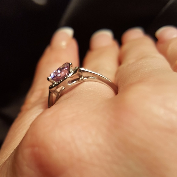 Lavender and Silver ring - Picture 4 of 6