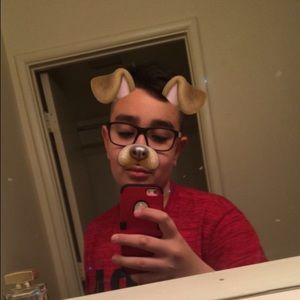 Meet your Posher, Efren