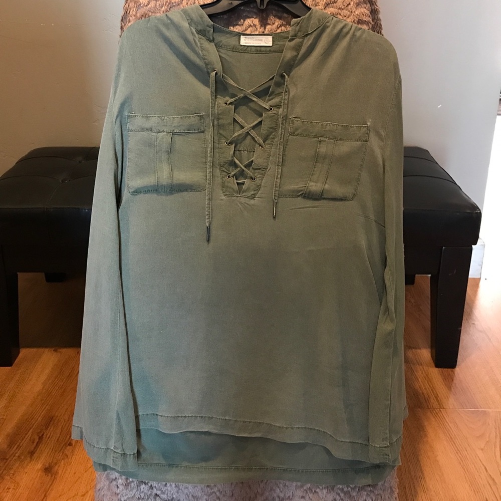 ***SOLD***Just living Blouse