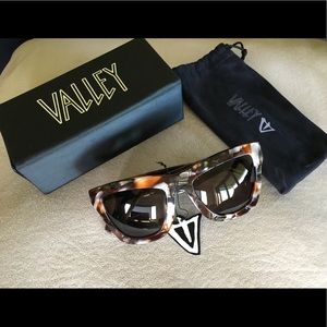 Valley Eyewear DB