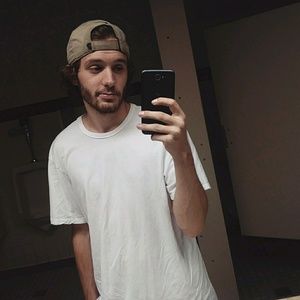 Meet your Posher, Benjamin