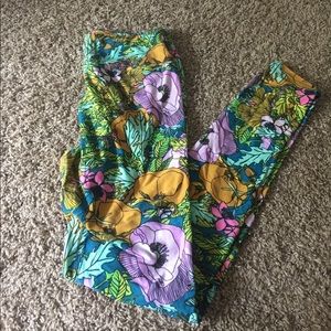 Floral LuLaRoe Leggings OS