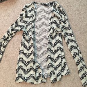 Daytrip black and white tribal cardigan