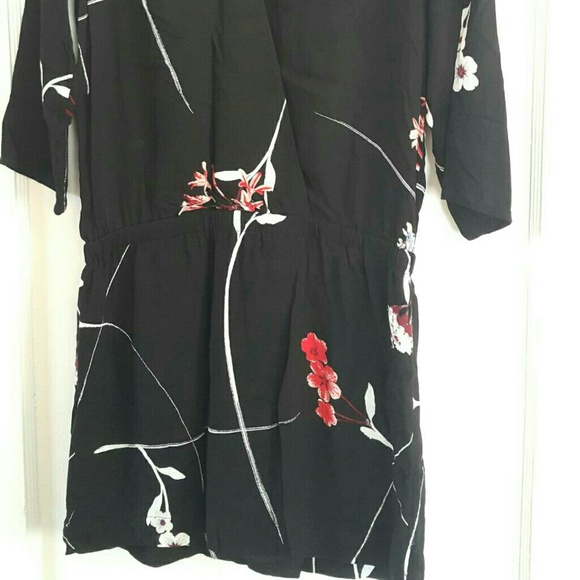 Floral Faux Wrap Dress - Picture 3 of 4