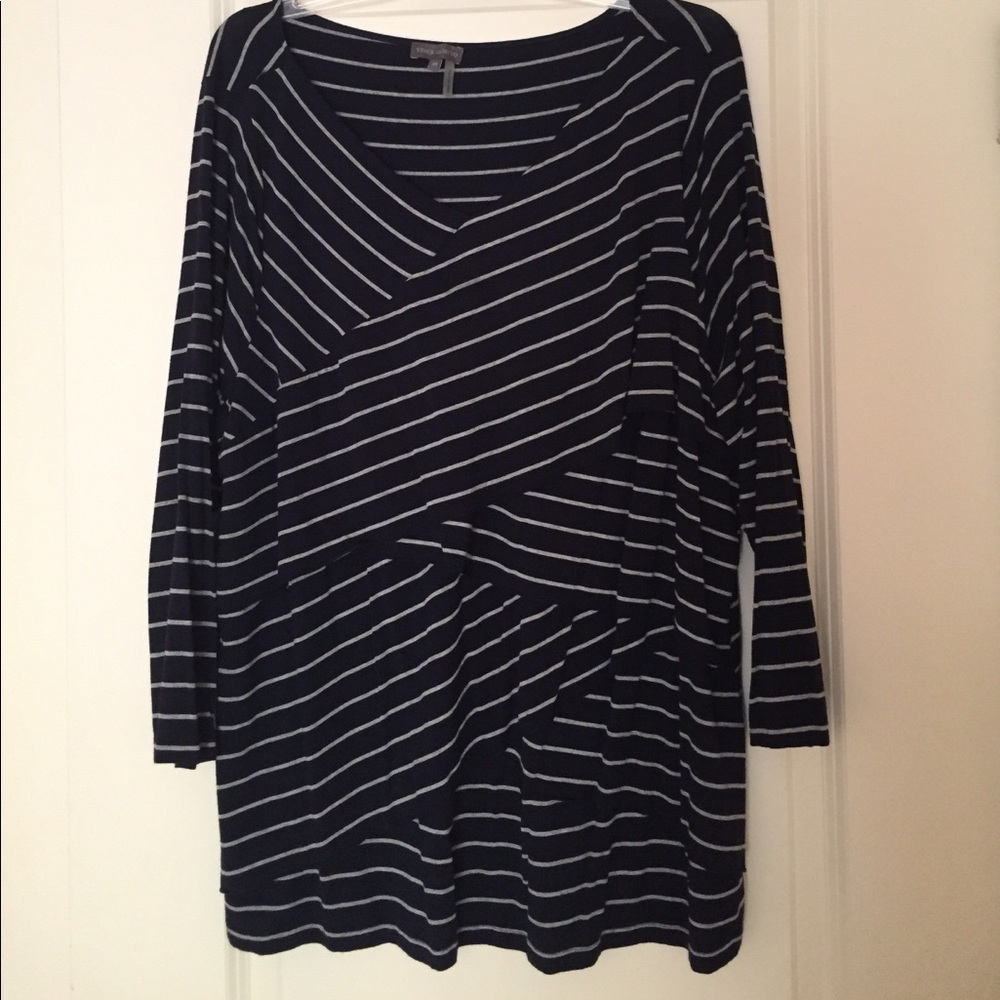 Vince Camuto tiered tee