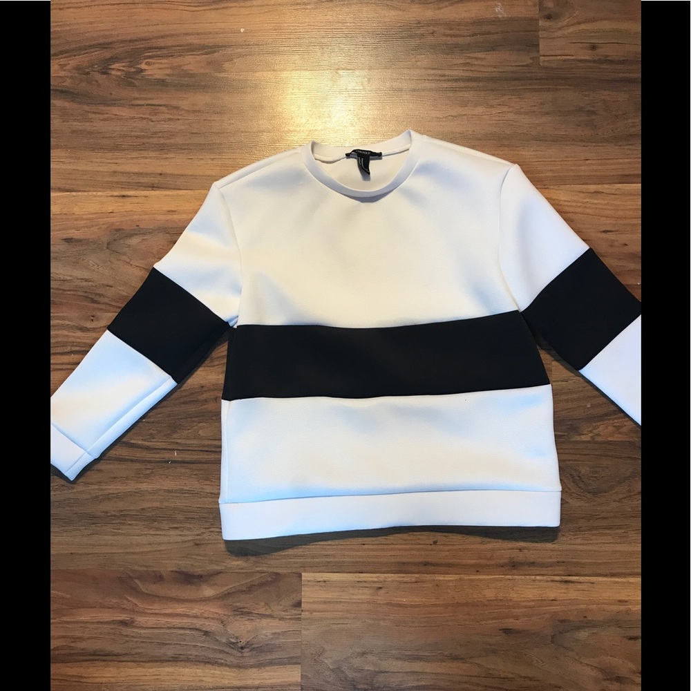 FOREVER21 Pullover Sweater