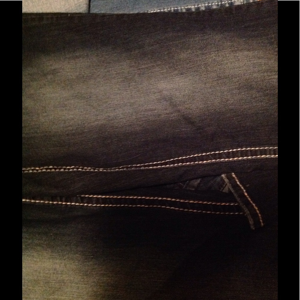 Jeans - Picture 3 of 3