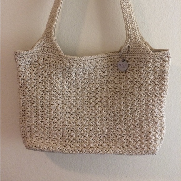 The Sak woven cream purse no stains or snags - Picture 2 of 8