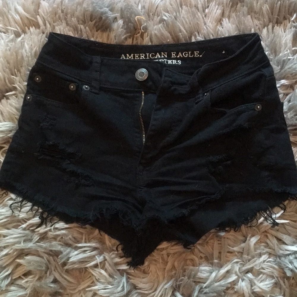 HI RISE FESTIVAL American Eagle shorts