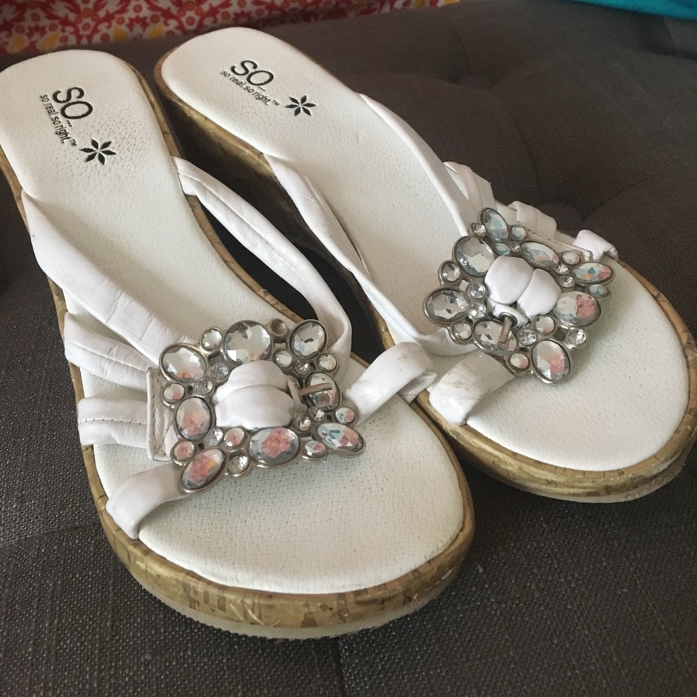 ✨Chunky cork wedges with sparkly buckle✨