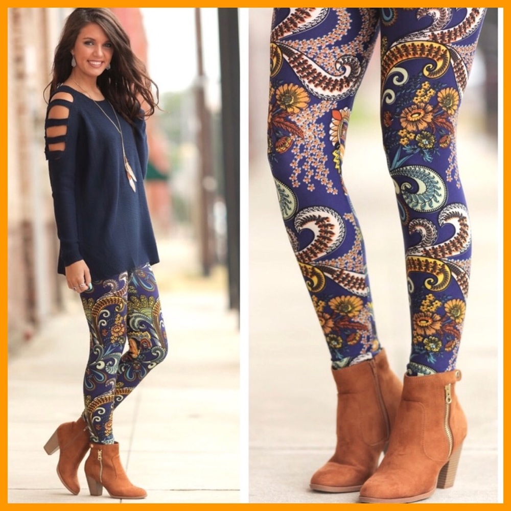 🌈PAISLEY PRINT LEGGINGS🌈 - Picture 1 of 3