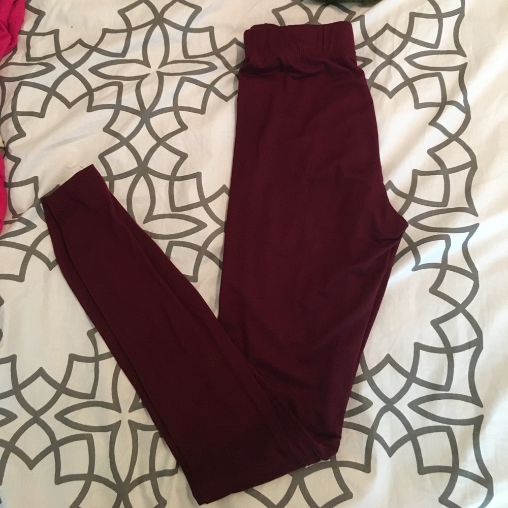 regular burgundy leggings