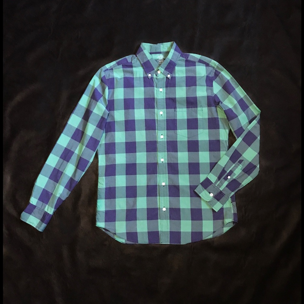 J. Crew Men's Lightweight Slim Fit Shirt - Medium