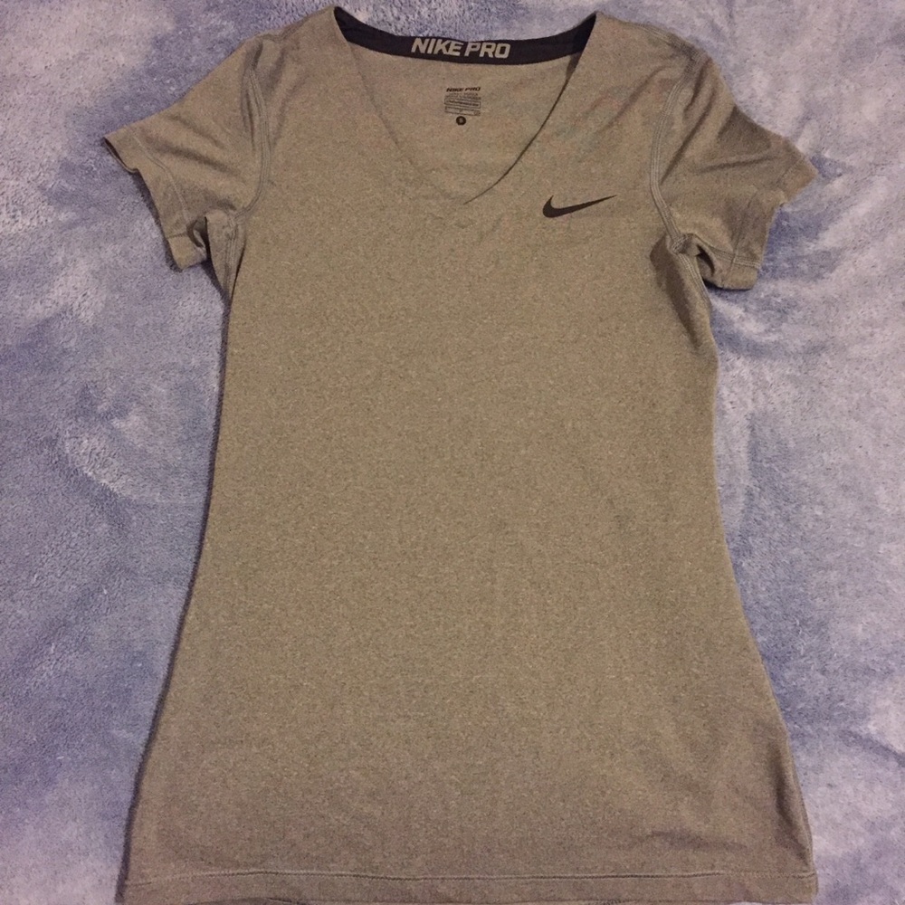 Nike fitted T