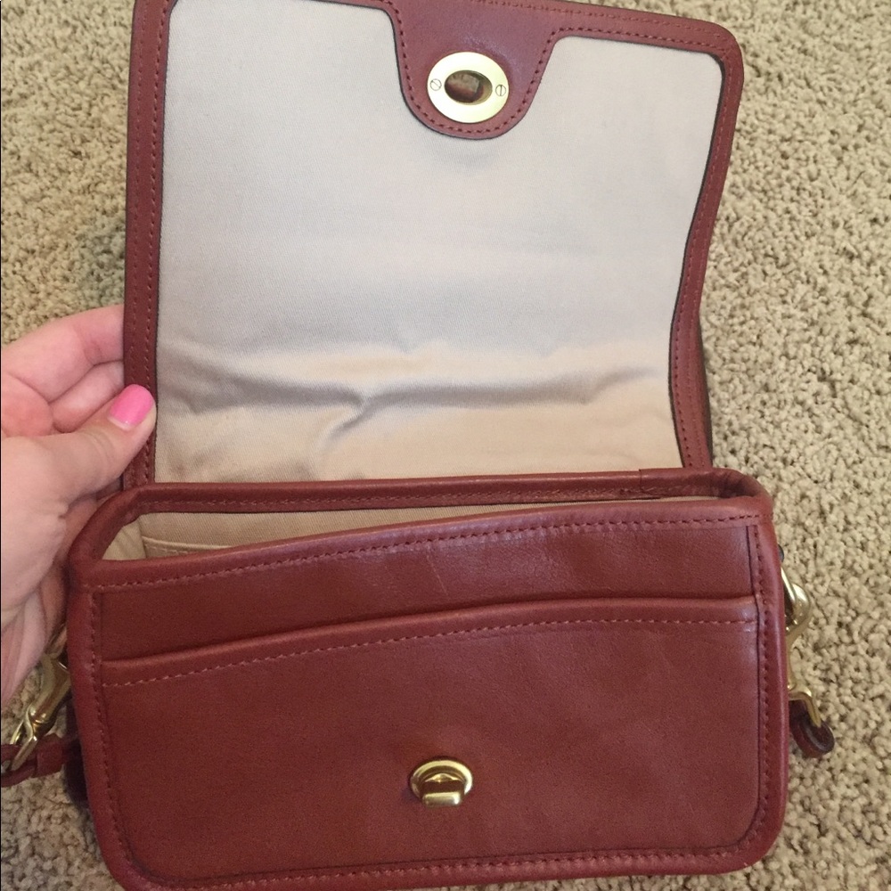Coach brown leather purse - Picture 7 of 7