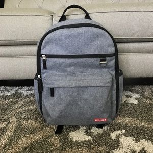 Skip Hop men's diaper bag