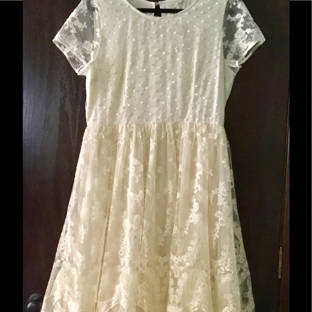 NWOT - Ivory Lace Dress XL