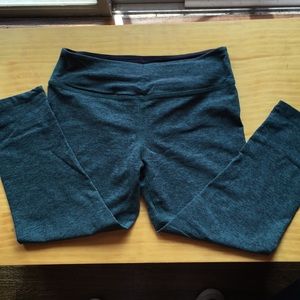 Beyond Yoga Leggings Capri length