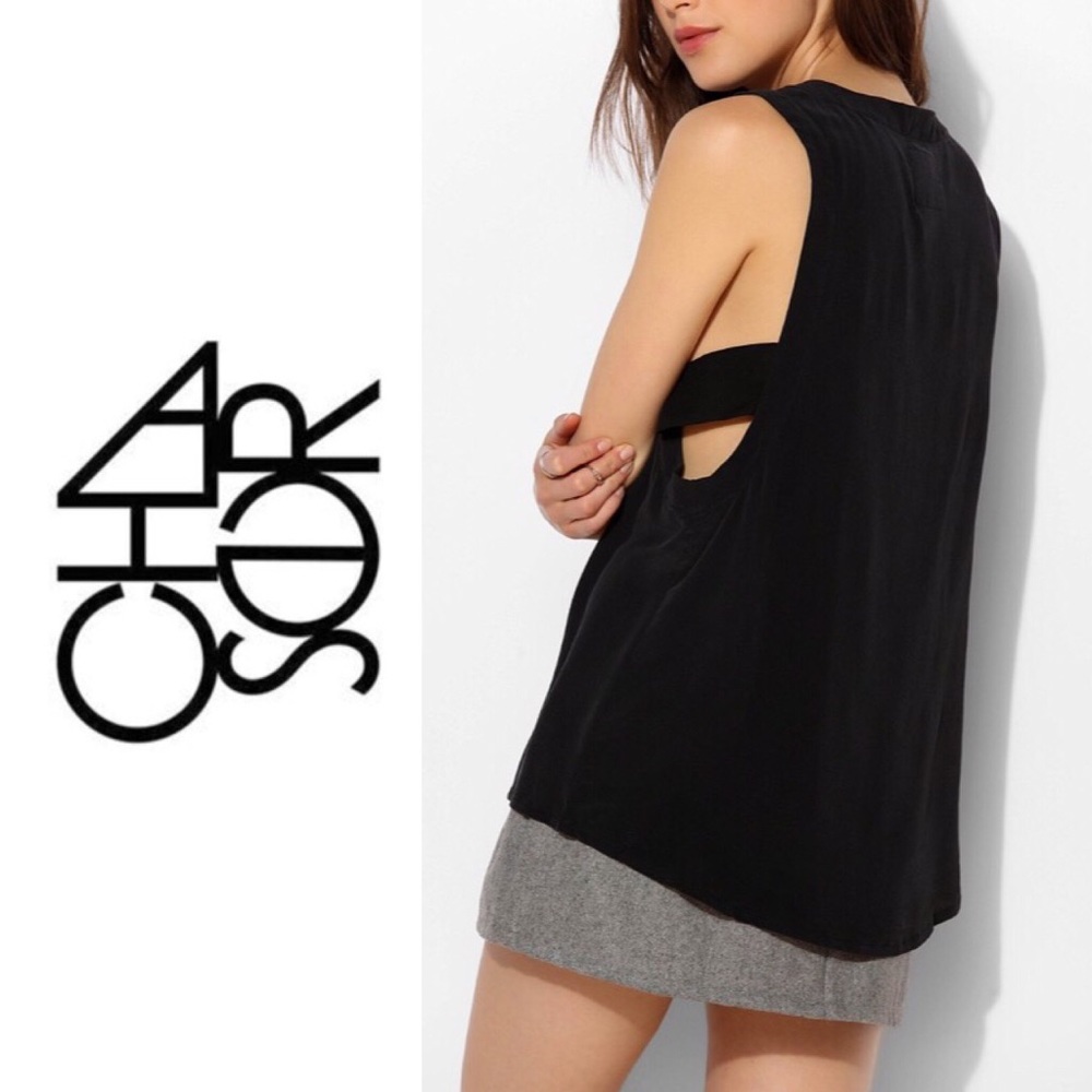 . {CHASER} Muscle Cutout Tank Silk Black XS