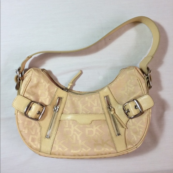 Cream DKNY shoulder purse great condition silver - Picture 1 of 8