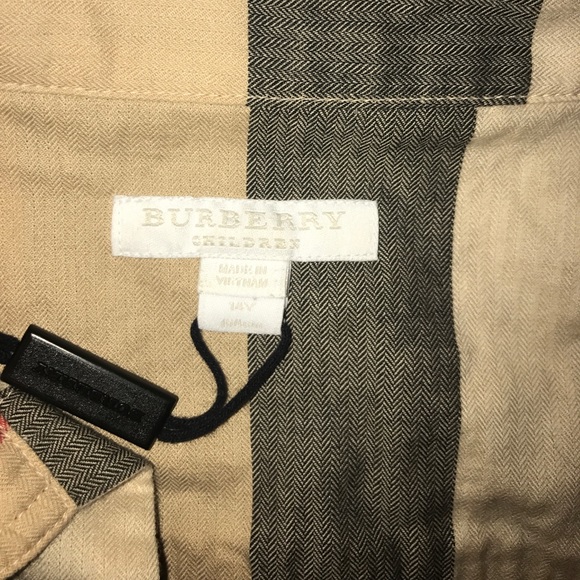 Authentic Burberry button down - Picture 2 of 4
