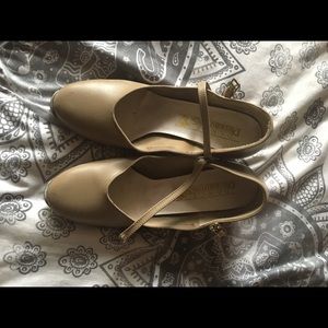 Danes Distributors Ladies Character Shoes w/ taps