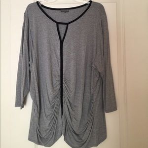 Vince Camuto keyhole tee