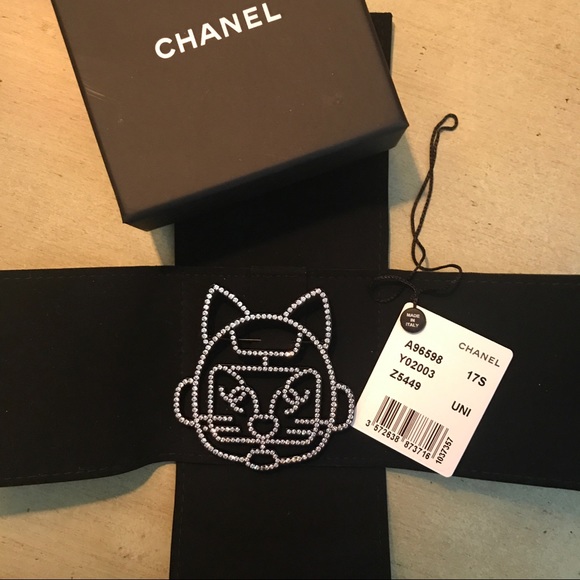 CHANEL limited edition cat brooch - Picture 2 of 6