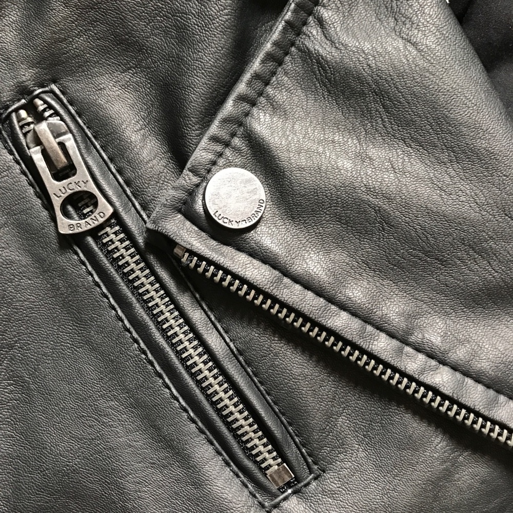 Lucky brand vegan leather motorcycle jacket - Picture 3 of 7