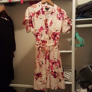 Brand New With Tags - Metaphor Dress XS floral