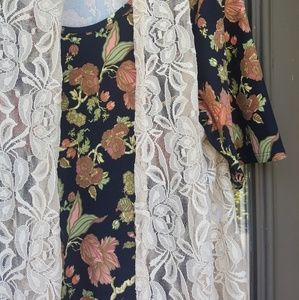 LulaRoe cream lace Joy
