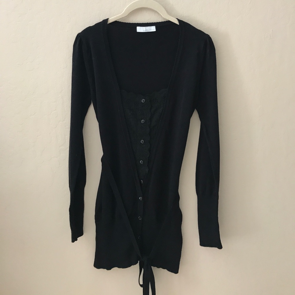 Black knitted  long sleeve top with waist tie