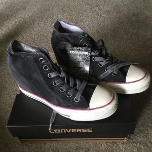CONVERSE CHUCK TAYLOR ALL STAR LUX WEDGE