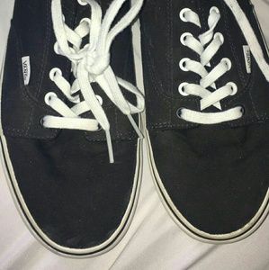 Size 12 black vans.