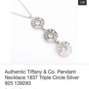 100% authentic Tiffany and co 3 circle pendant