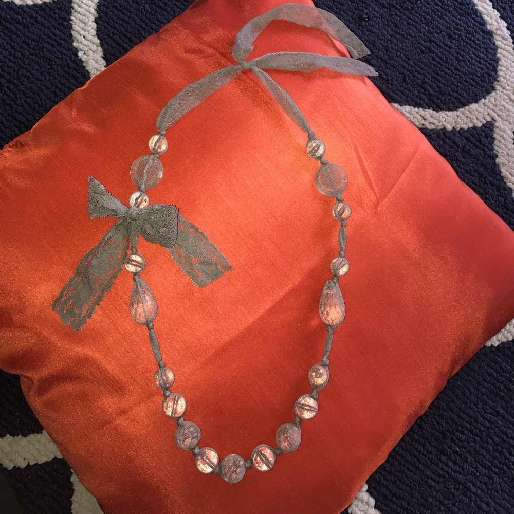 Gray lace beaded necklace with bow