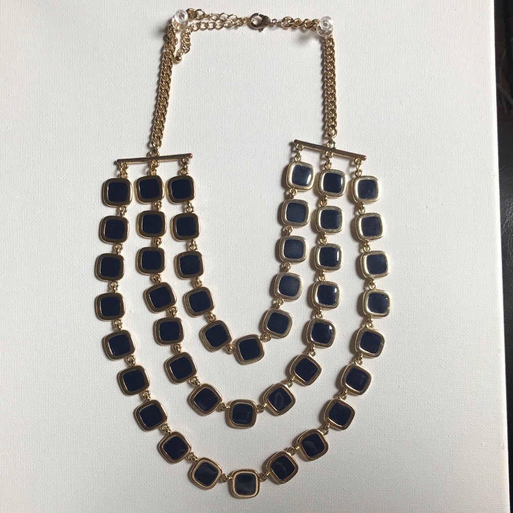 Statement necklace