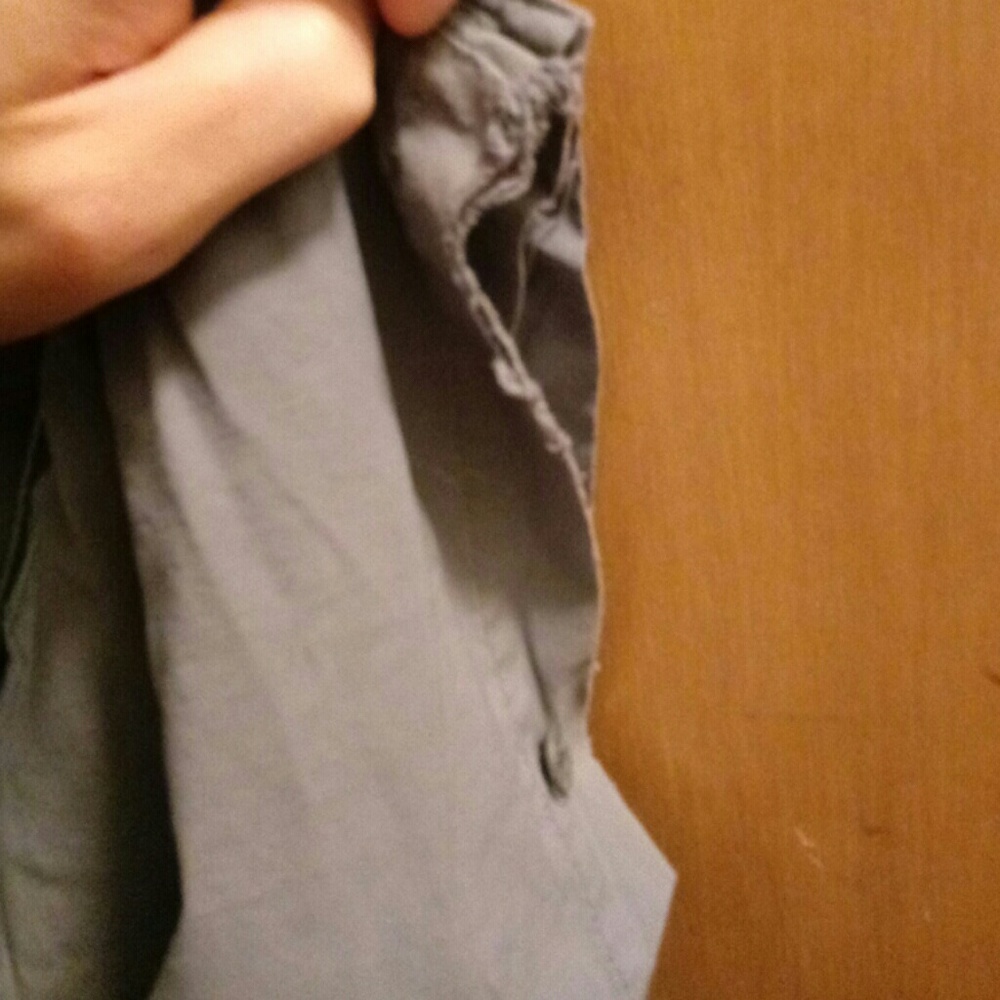 Royal Robins - image 6