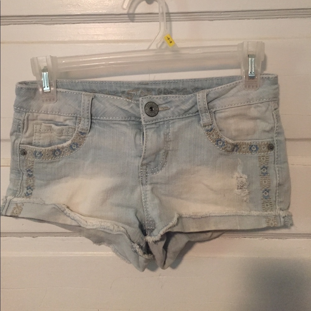 SOLD - Denim shorts
