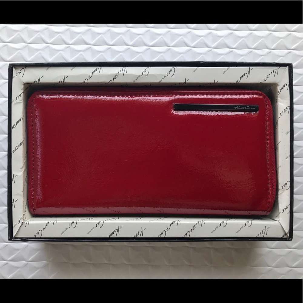 Kenneth Cole Reaction wallet