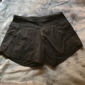 Lululemon Run Times Short - Size 4