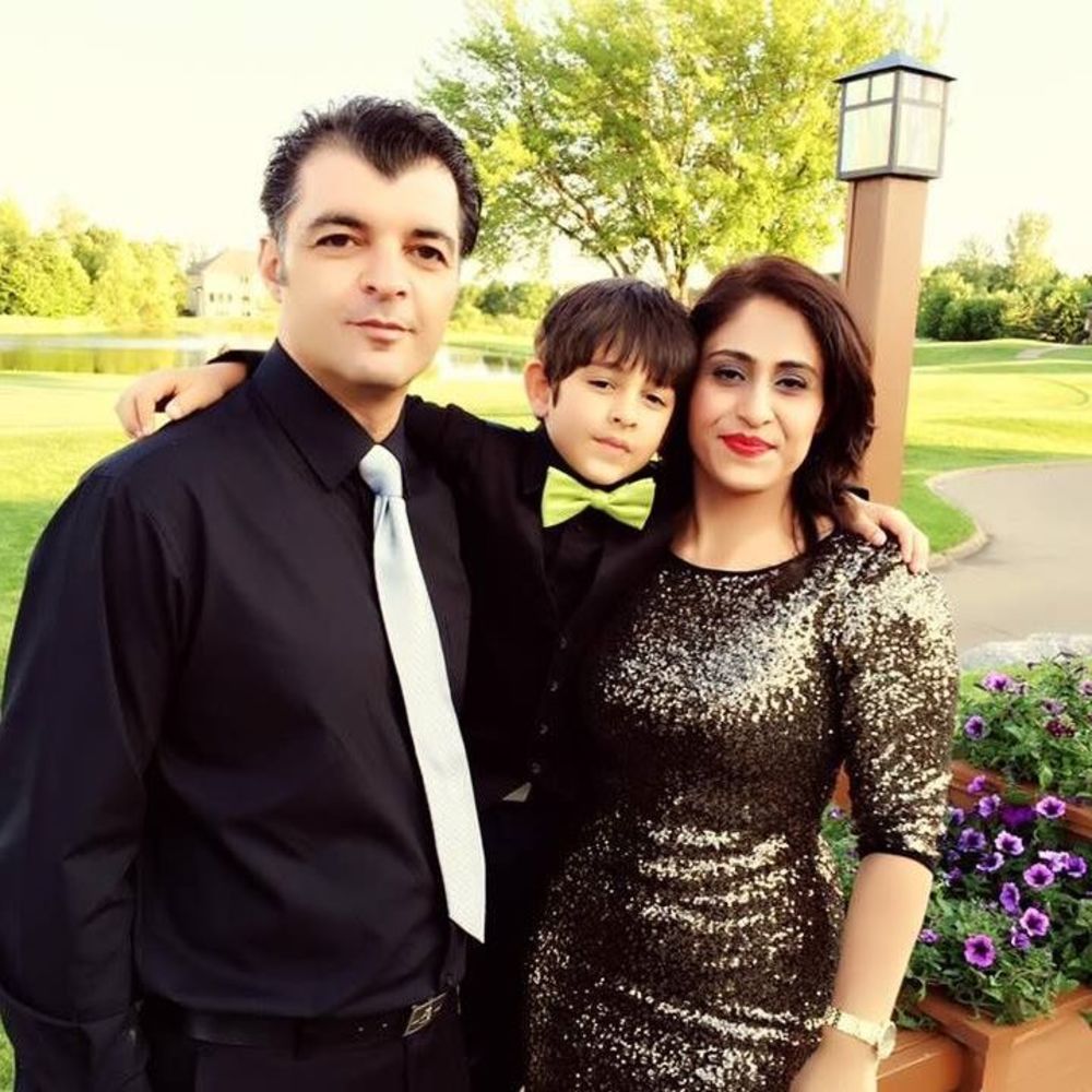 Meet your Posher, Homaira